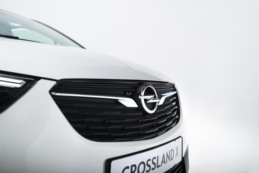 Детали экстерьера Opel Crossland X 2017 года  (ZA) (фото 6 из 22)